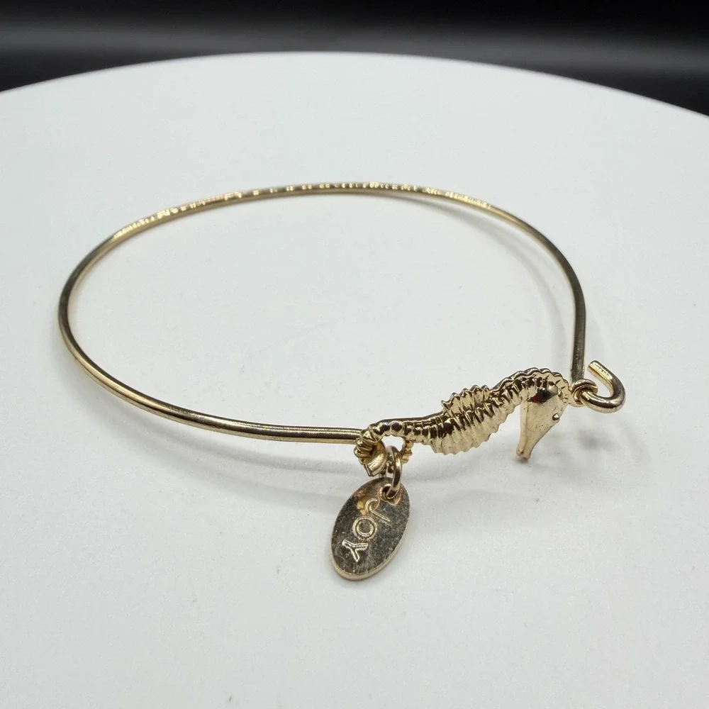 JOY Gold Tone Seahorse Bangle Bracelet Coastal Nautical Beach Charm Jewelry